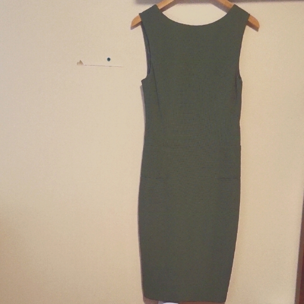 bebe Classic Green Midi Dress